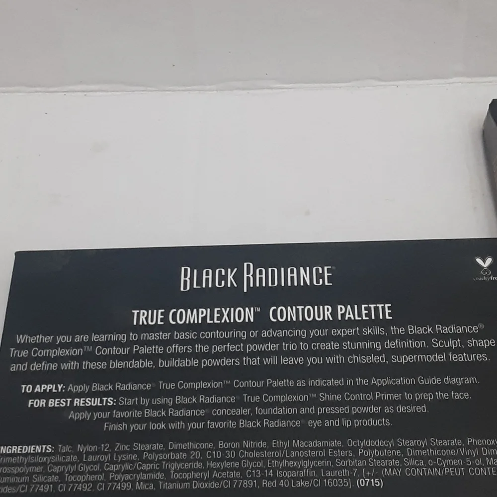 Black Radiance True complexion Contour Palette & baked blush New